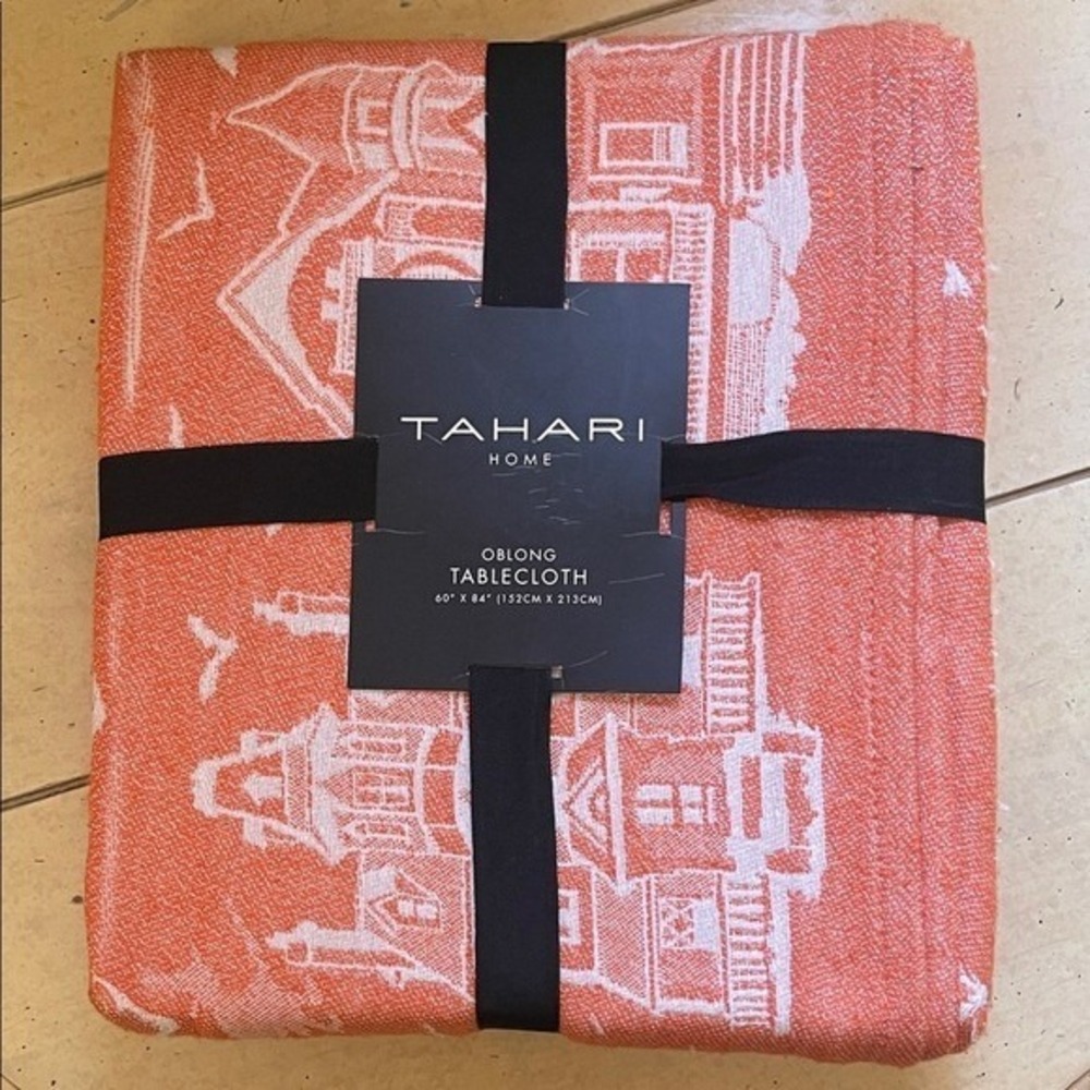 Tahari Home Halloween Haunted House Bat Orange Oblong Tablecloth 60x84 NEW
